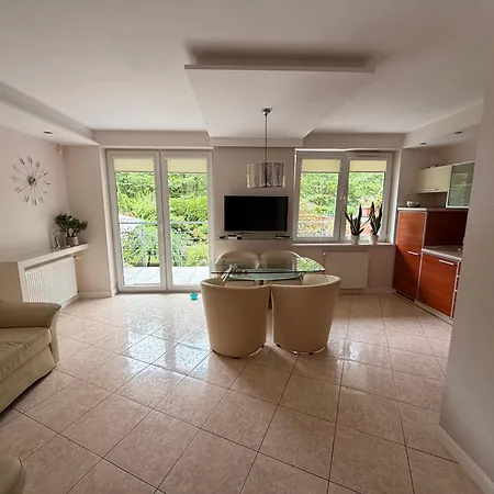 Apartmán Z Ogrodem Zielone Tarasy Kolobřeh