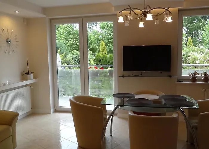 Z Ogrodem Zielone Tarasy * Колобжег